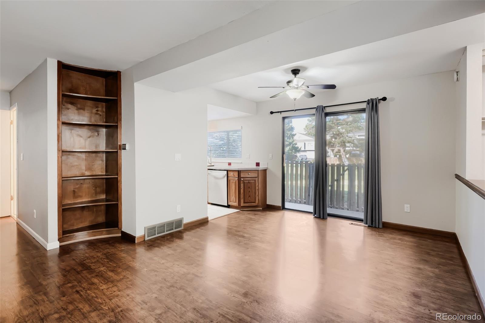 MLS Image #6 for 6790 e mississippi avenue,denver, Colorado