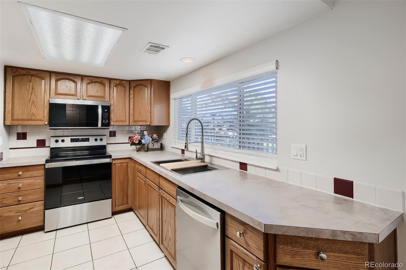 MLS Image #8 for 6790 e mississippi avenue,denver, Colorado