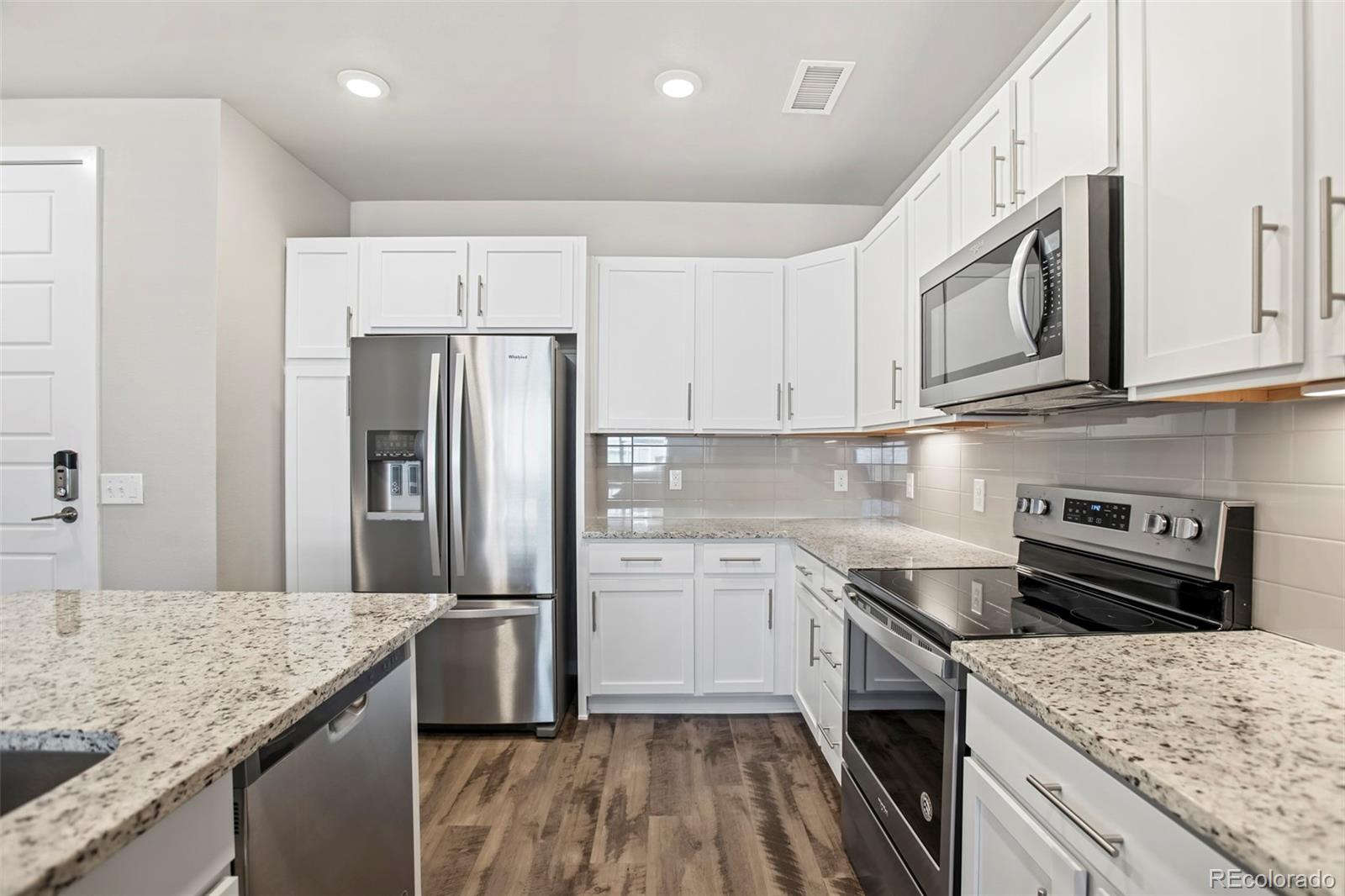 MLS Image #3 for 480 e fremont place,littleton, Colorado