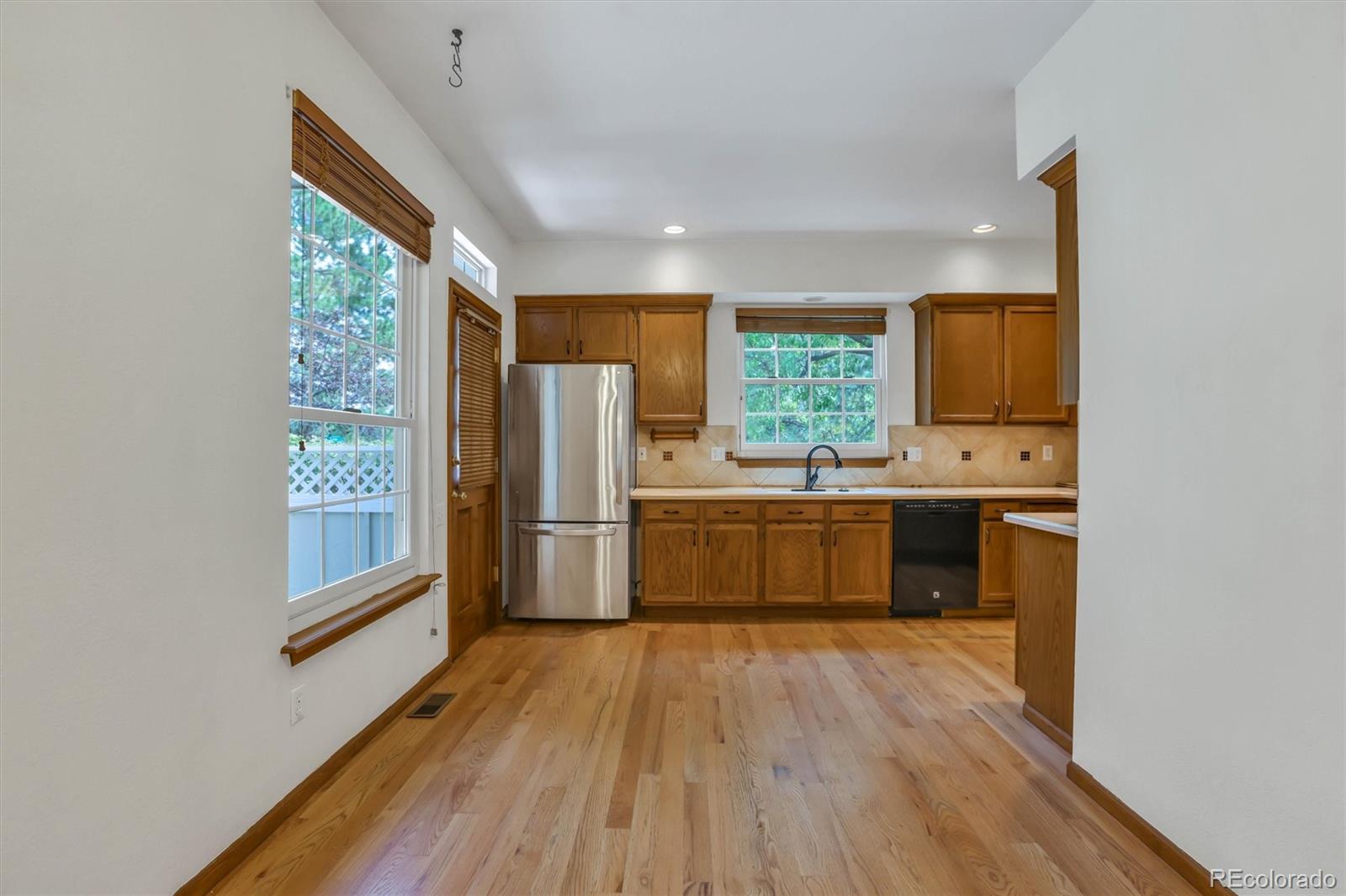 MLS Image #12 for 3006 w long drive,littleton, Colorado