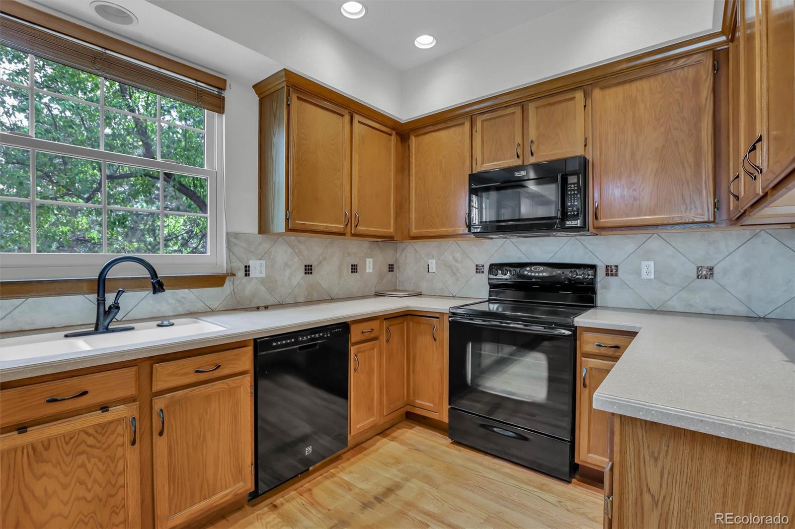 MLS Image #14 for 3006 w long drive,littleton, Colorado