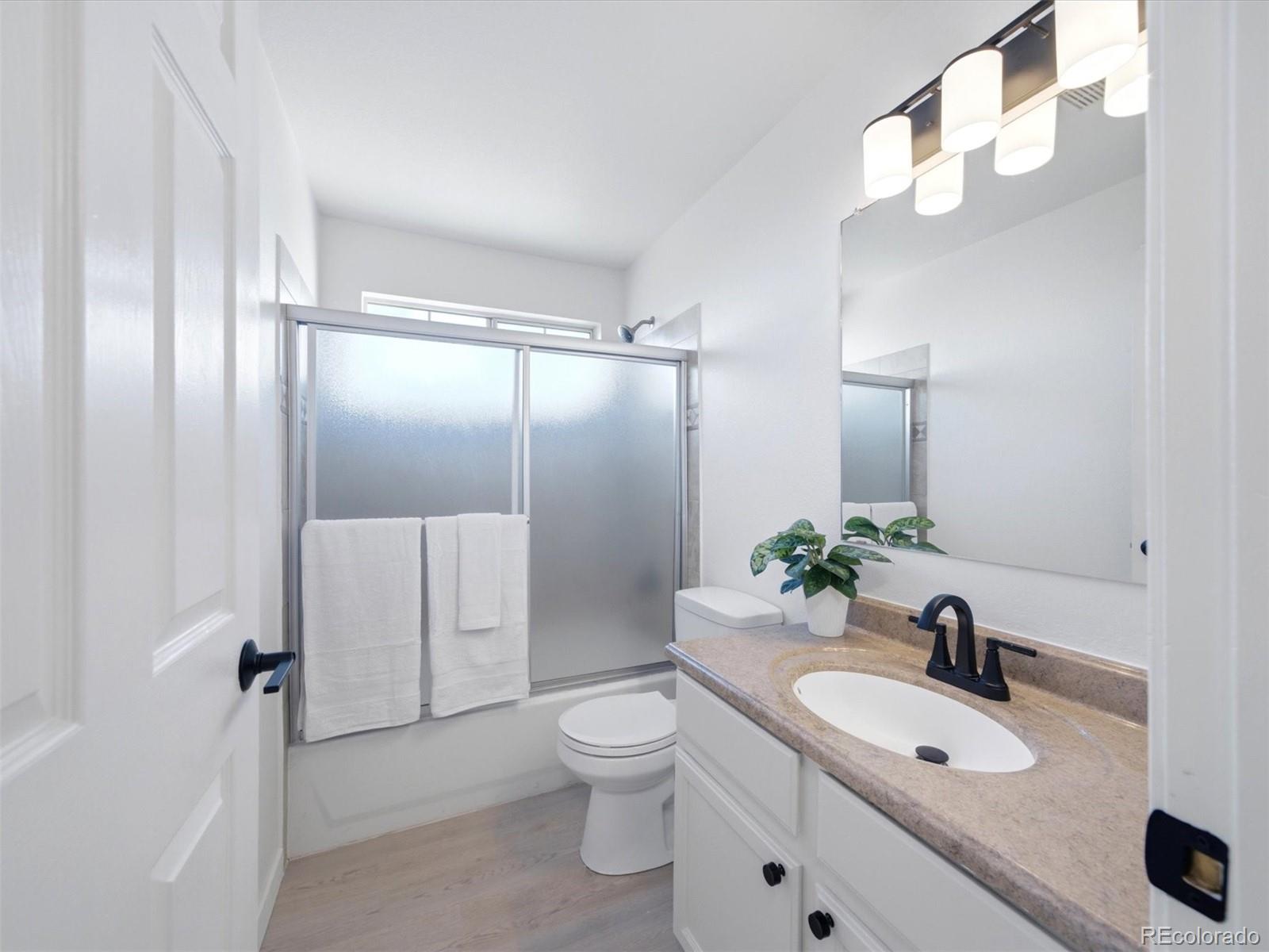 MLS Image #13 for 8522 s upham way,littleton, Colorado