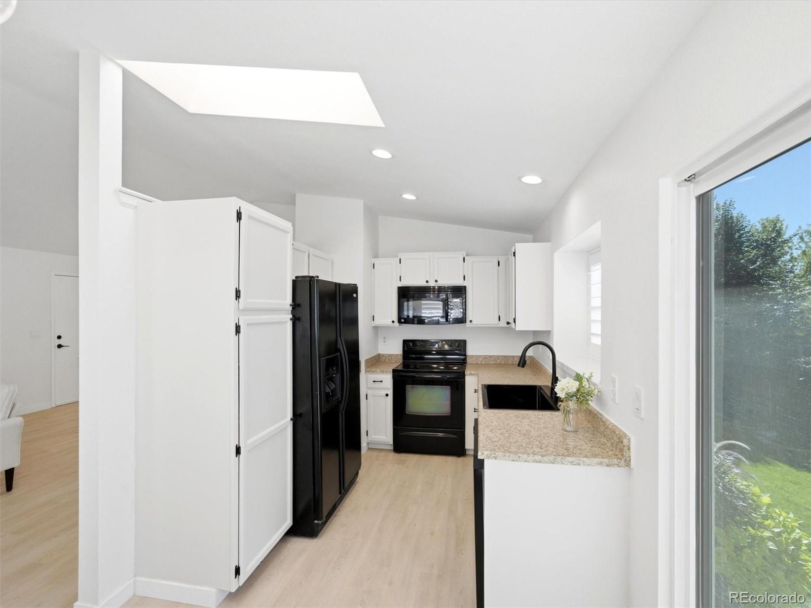MLS Image #7 for 8522 s upham way,littleton, Colorado