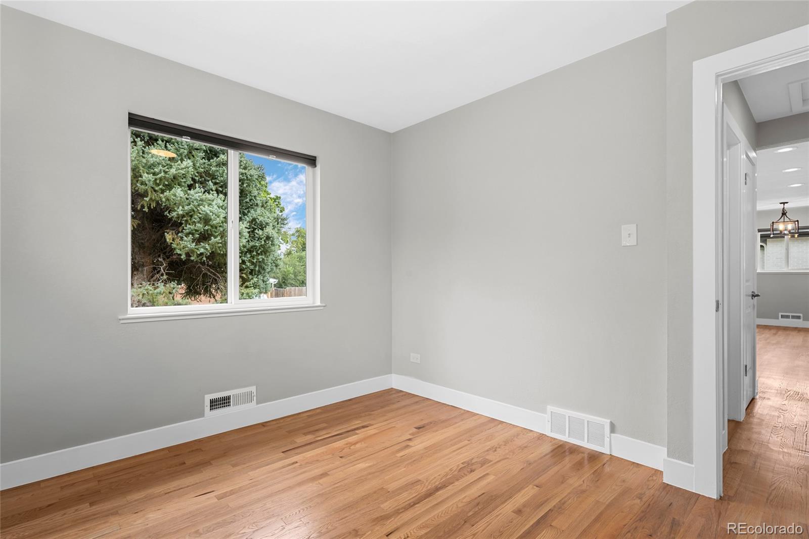 MLS Image #14 for 5060 w vassar avenue,denver, Colorado
