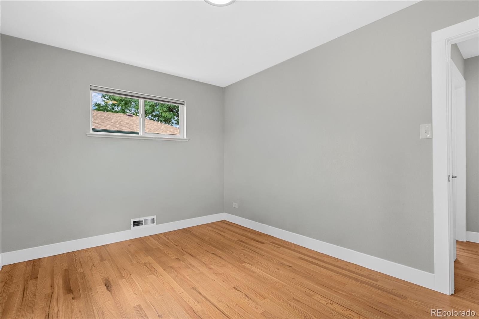 MLS Image #17 for 5060 w vassar avenue,denver, Colorado