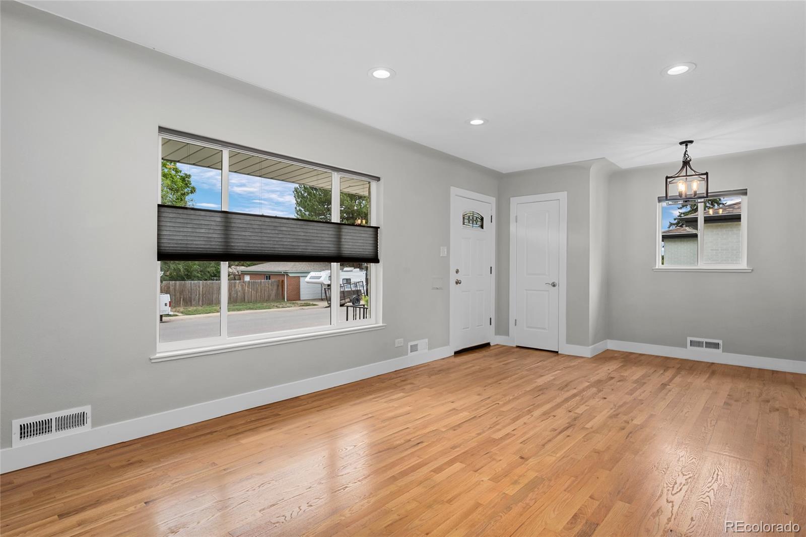MLS Image #6 for 5060 w vassar avenue,denver, Colorado