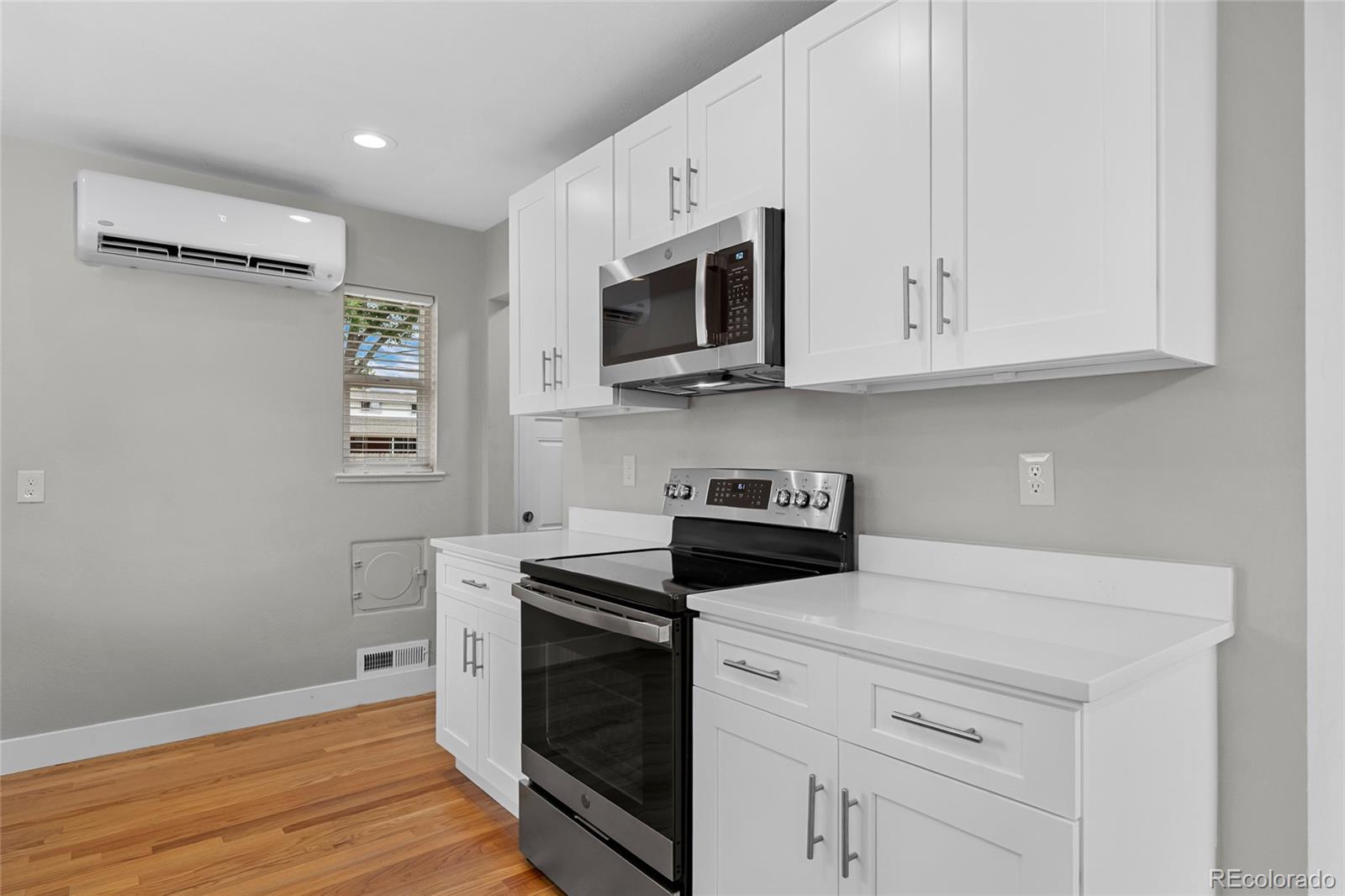 MLS Image #8 for 5060 w vassar avenue,denver, Colorado