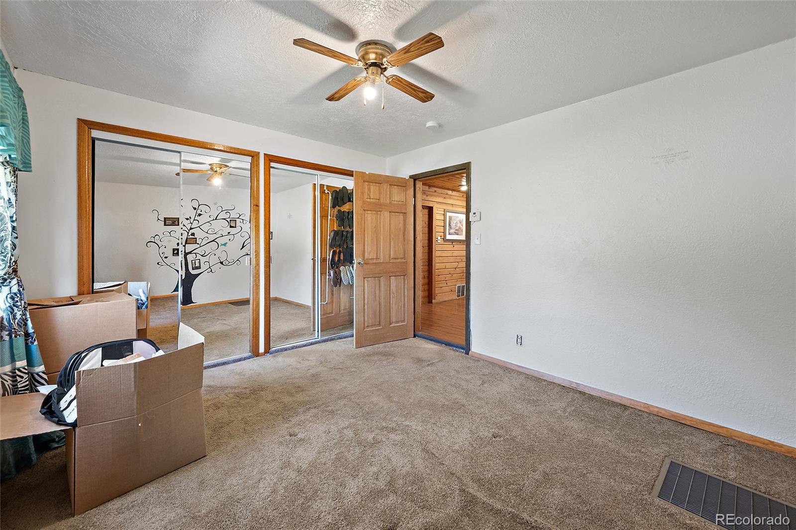 MLS Image #6 for 704  lane street,trinidad, Colorado