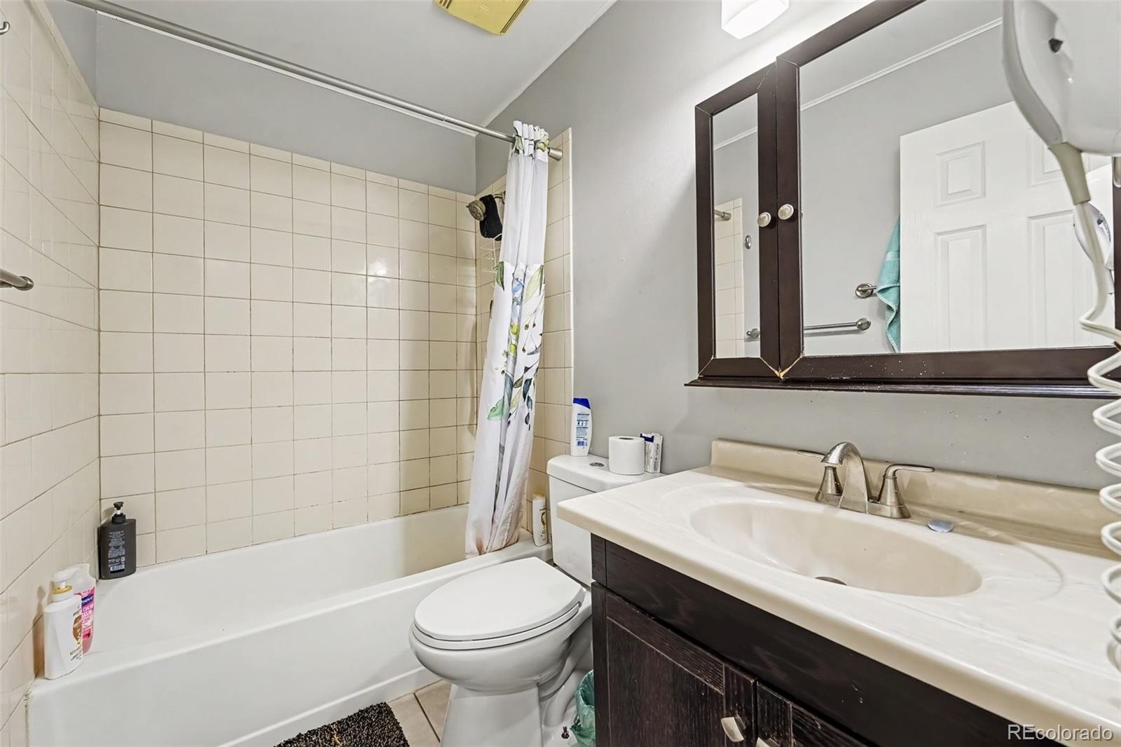 MLS Image #14 for 17996 e bails place,aurora, Colorado