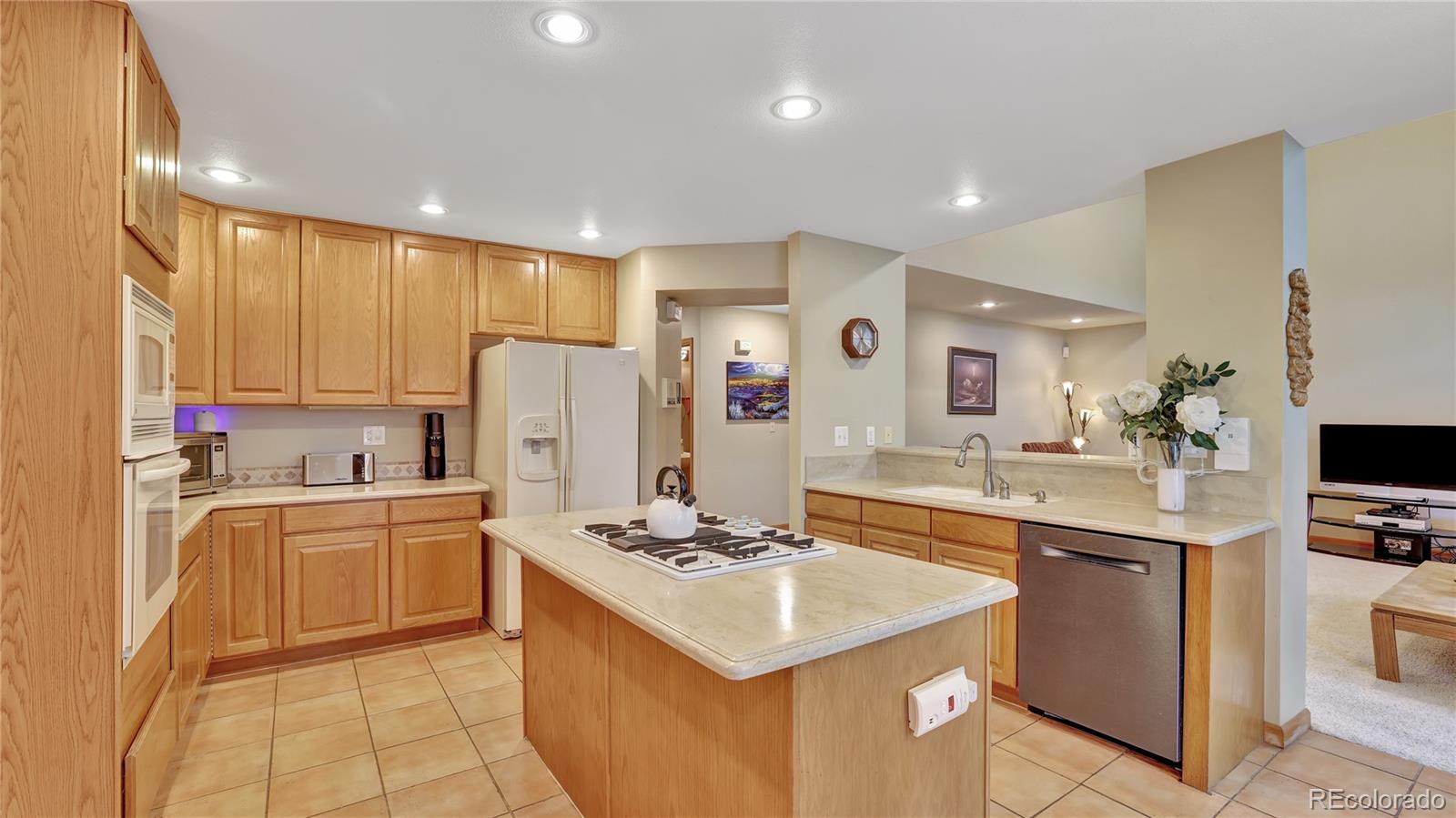 MLS Image #3 for 14199 w amherst avenue,lakewood, Colorado