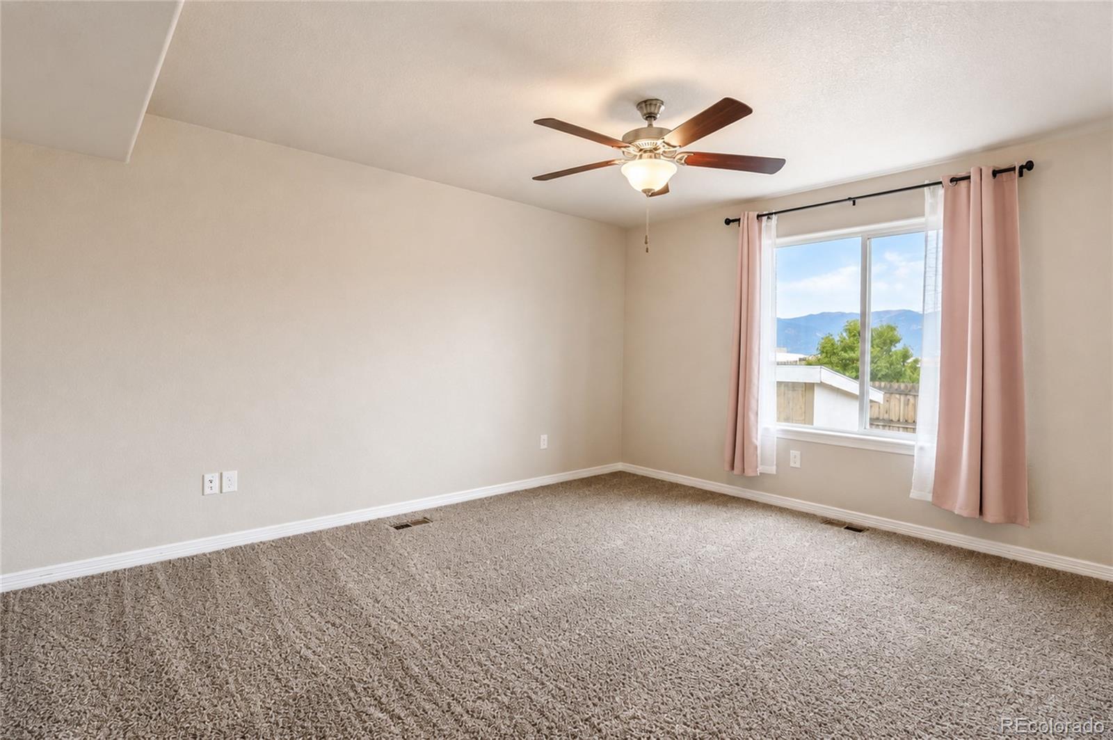 MLS Image #6 for 948  bidwell drive,colorado springs, Colorado