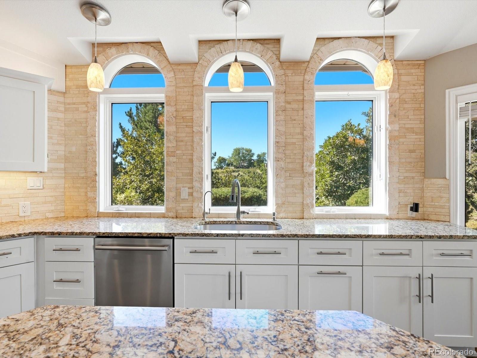 MLS Image #10 for 57 e oak hills drive,castle rock, Colorado