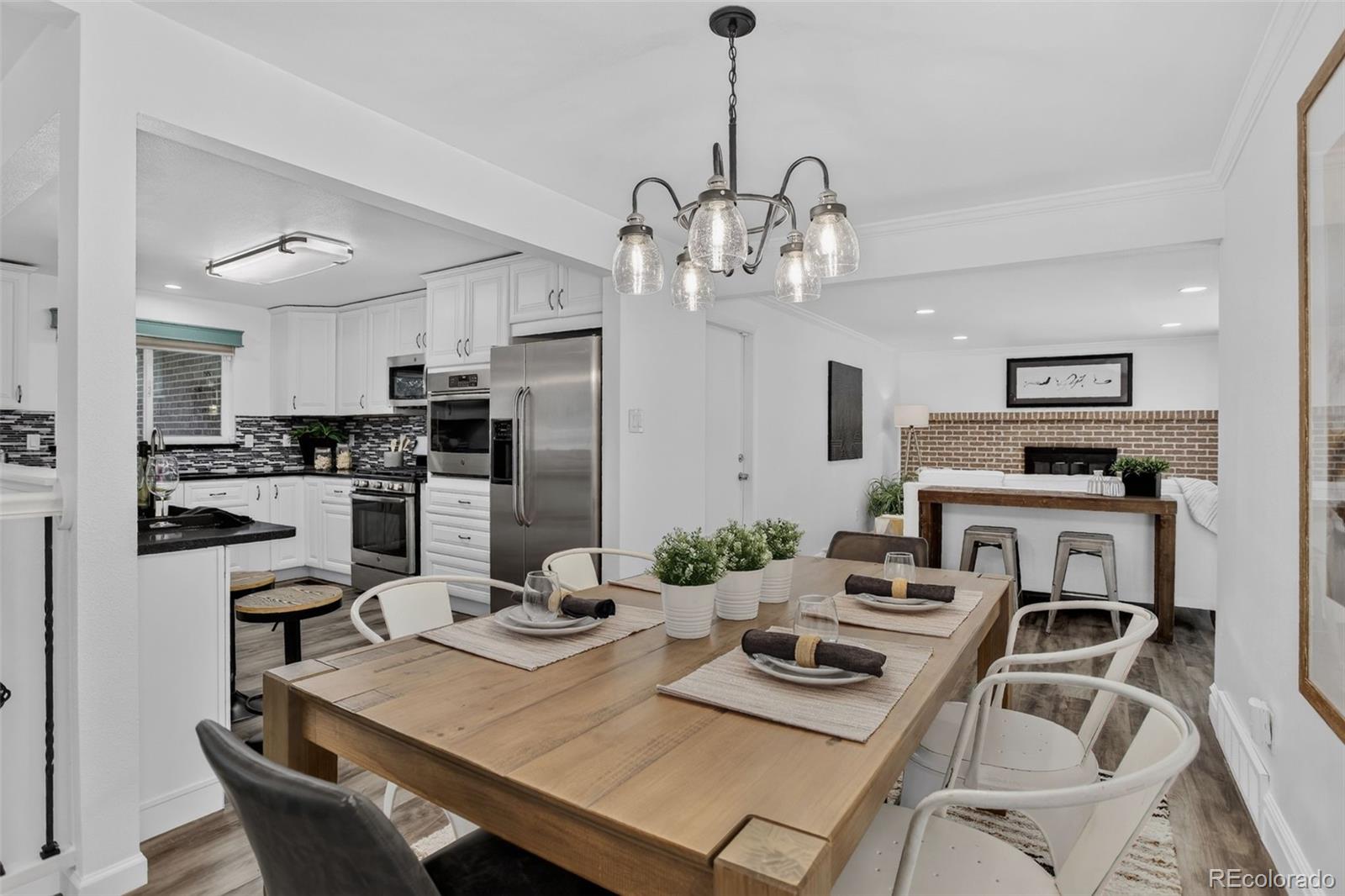 MLS Image #17 for 13789  omega circle,lone tree, Colorado