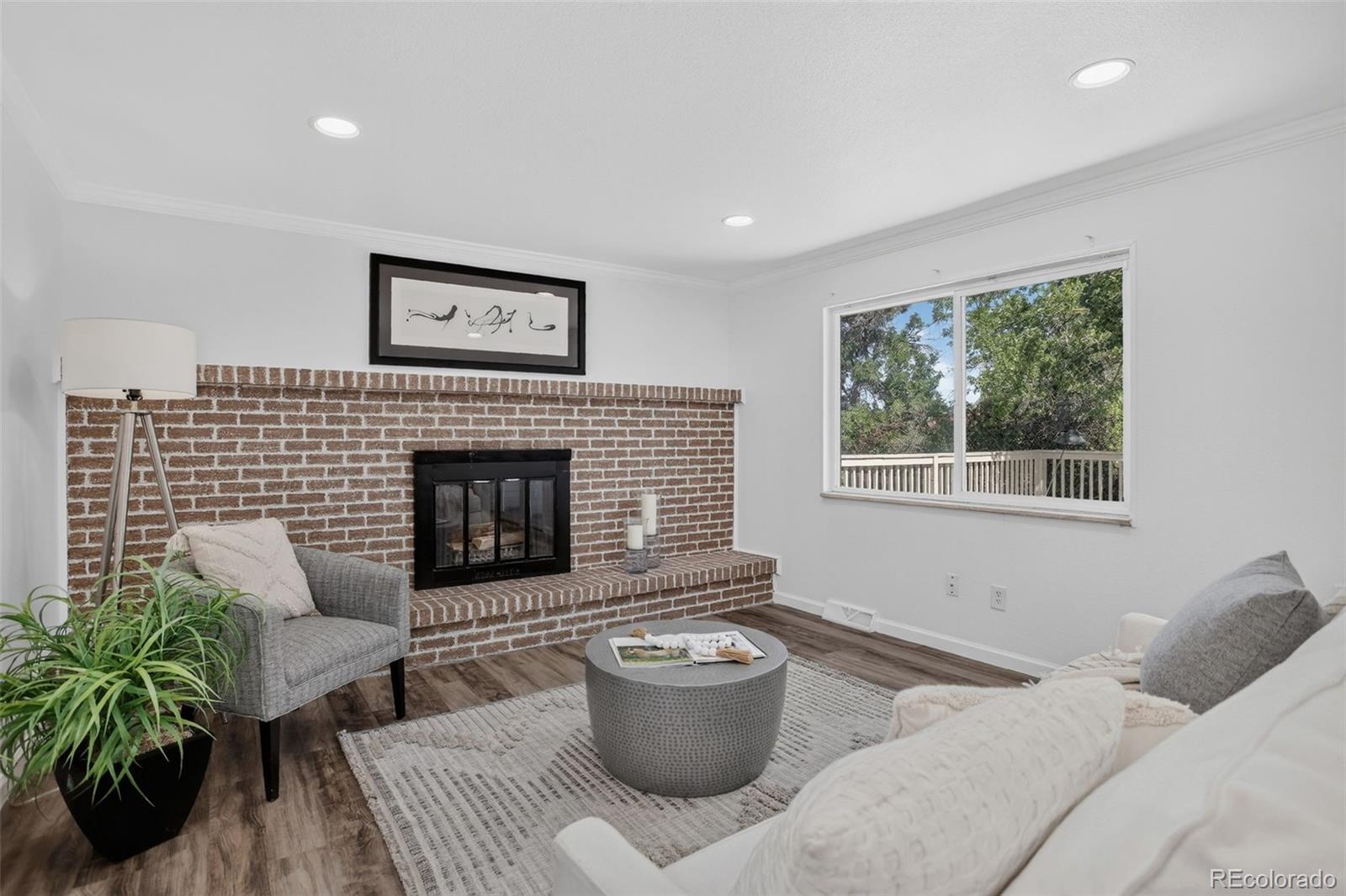 MLS Image #18 for 13789  omega circle,lone tree, Colorado