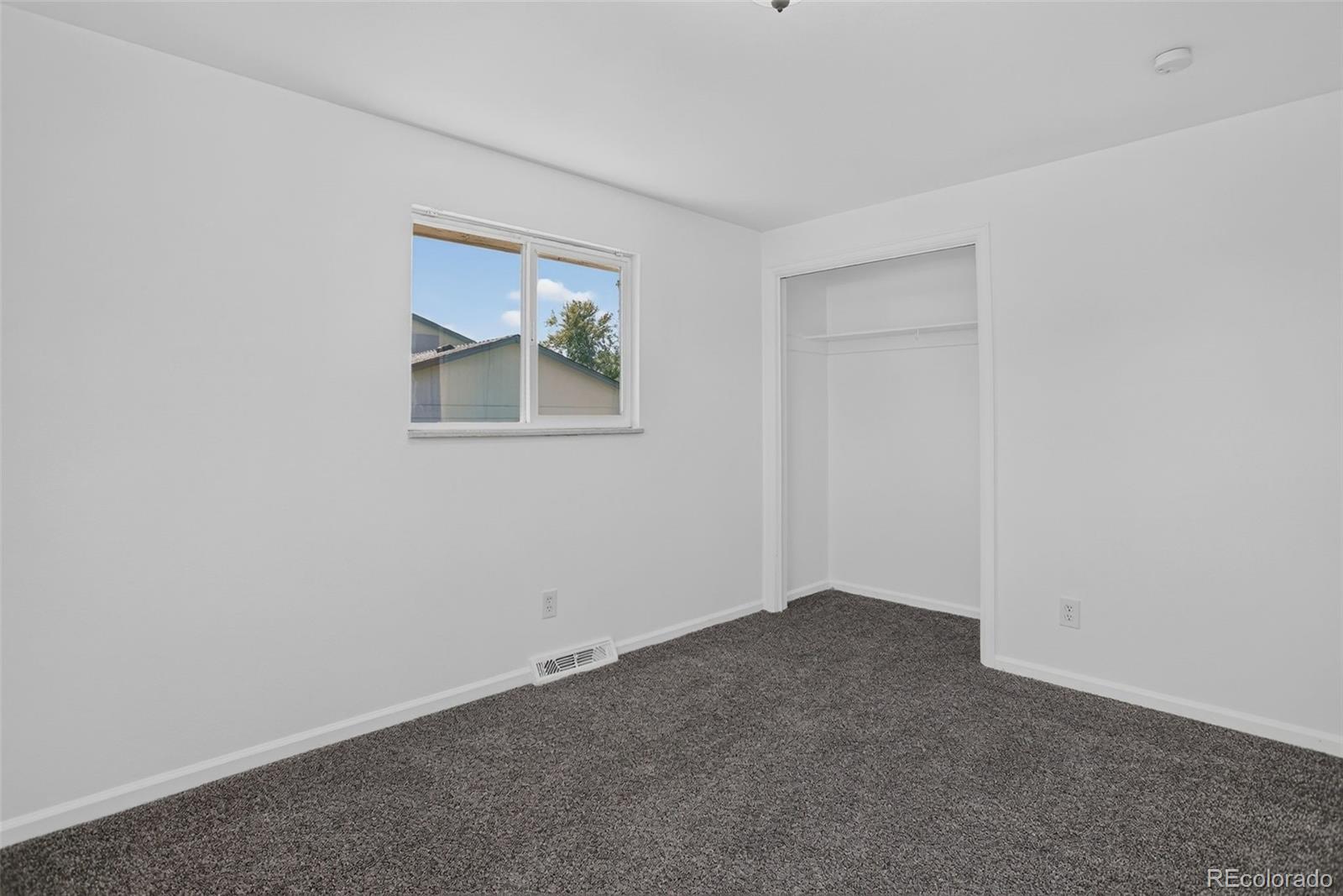 MLS Image #29 for 13789  omega circle,lone tree, Colorado