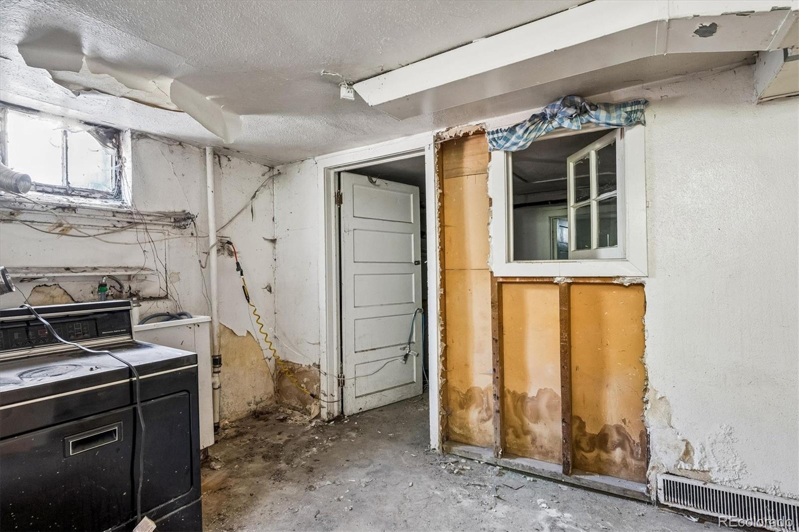 MLS Image #19 for 445  colorado boulevard,denver, Colorado