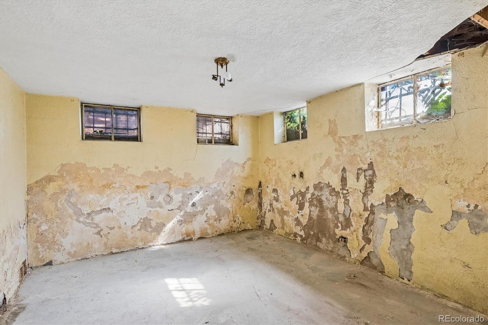 MLS Image #21 for 445  colorado boulevard,denver, Colorado