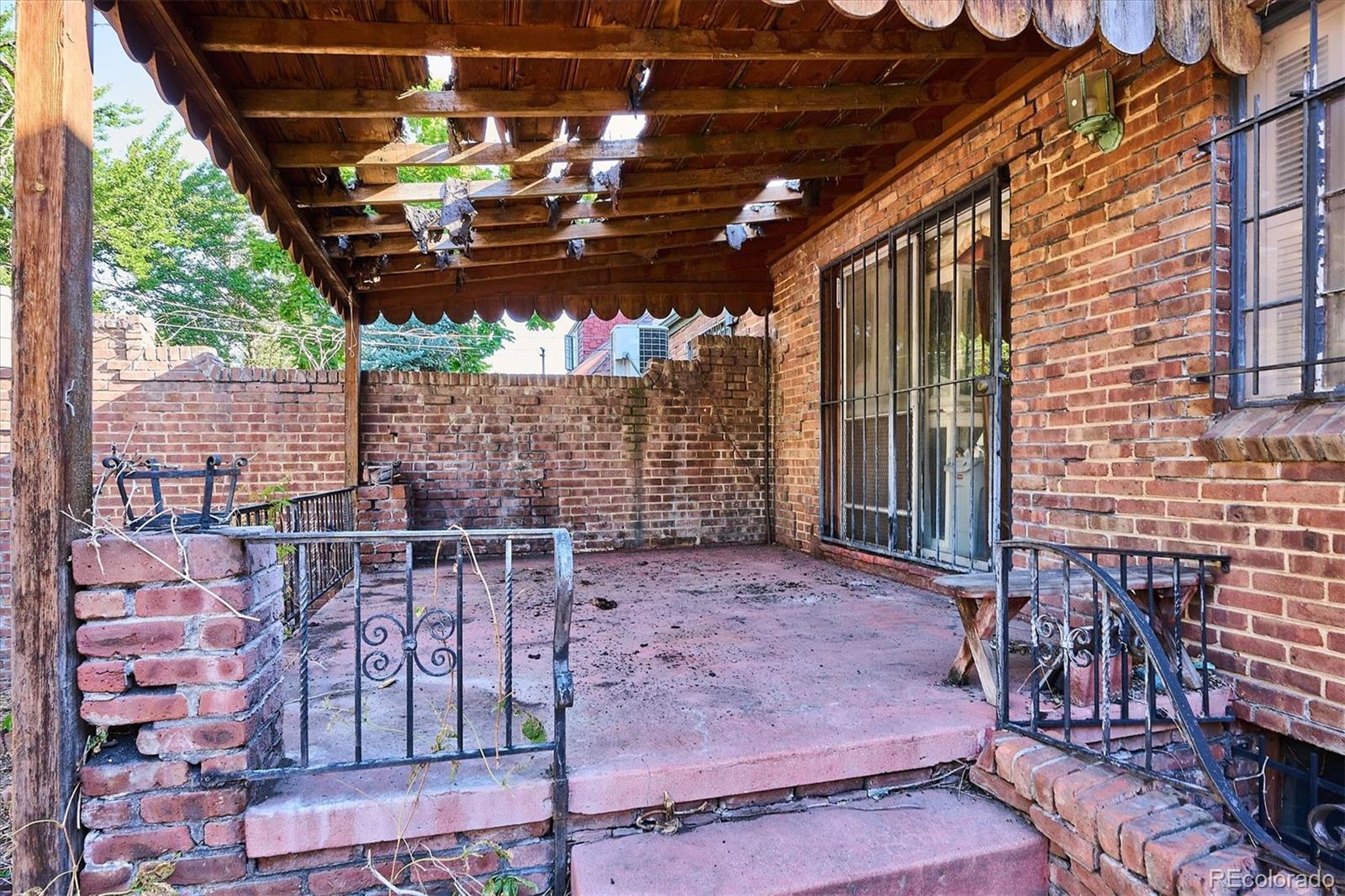 MLS Image #4 for 445  colorado boulevard,denver, Colorado