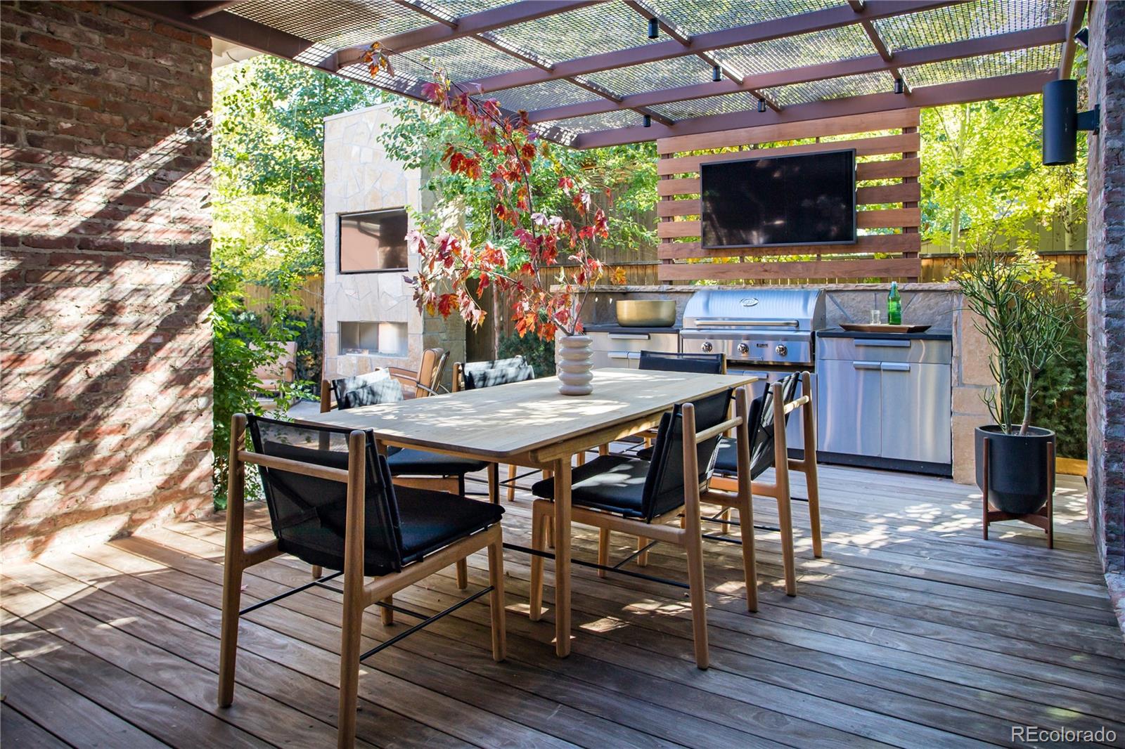MLS Image #15 for 550  fillmore street,denver, Colorado