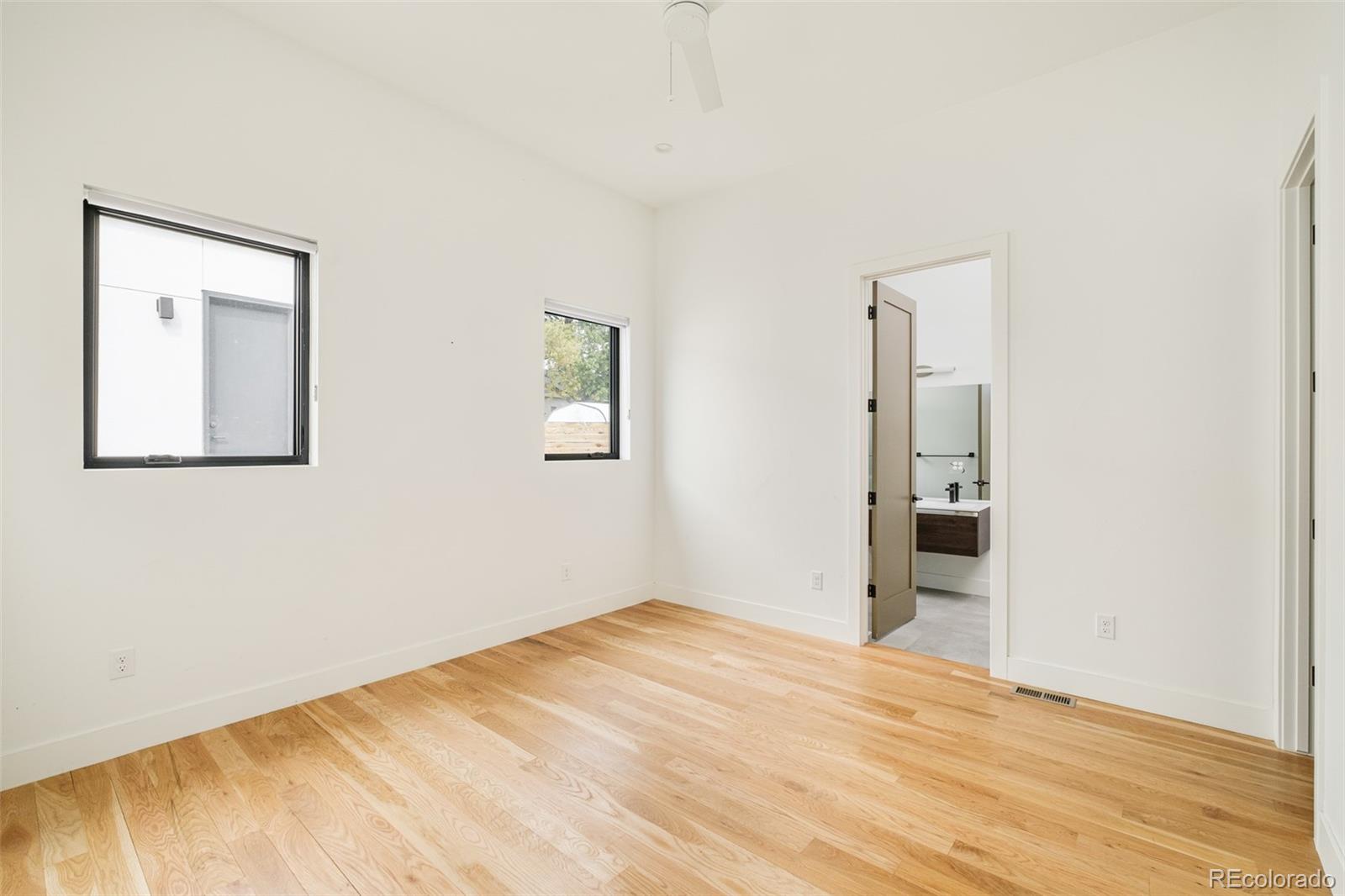 MLS Image #14 for 4755  elm court,denver, Colorado