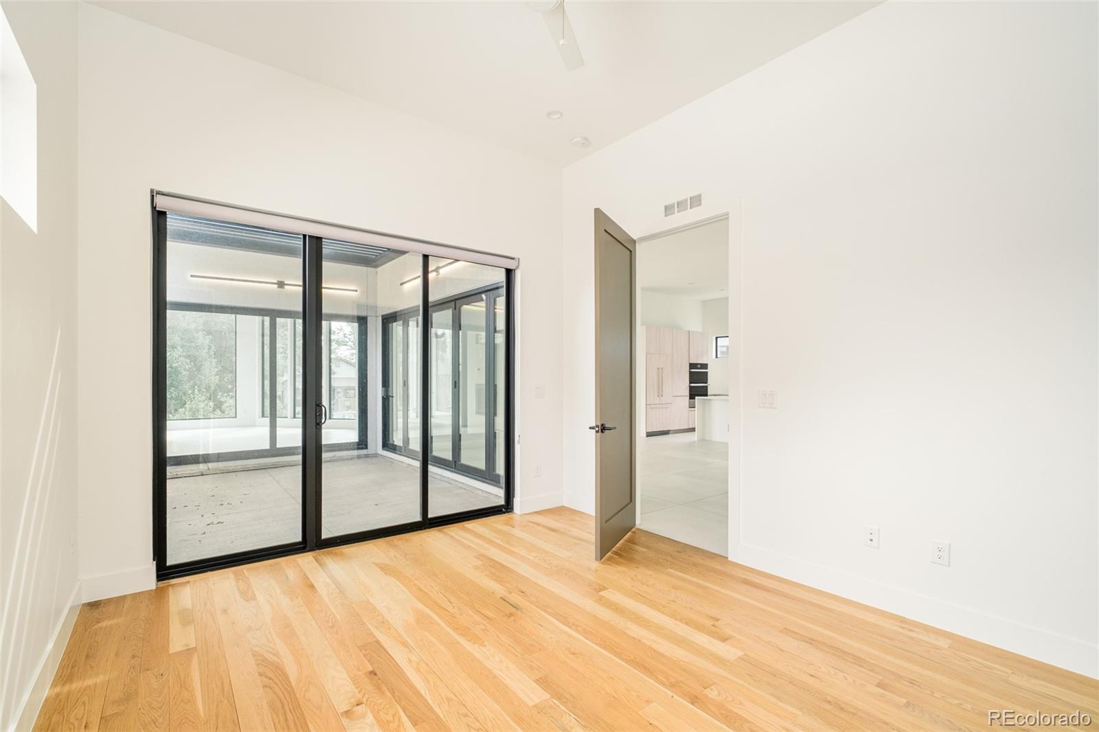 MLS Image #19 for 4755  elm court,denver, Colorado