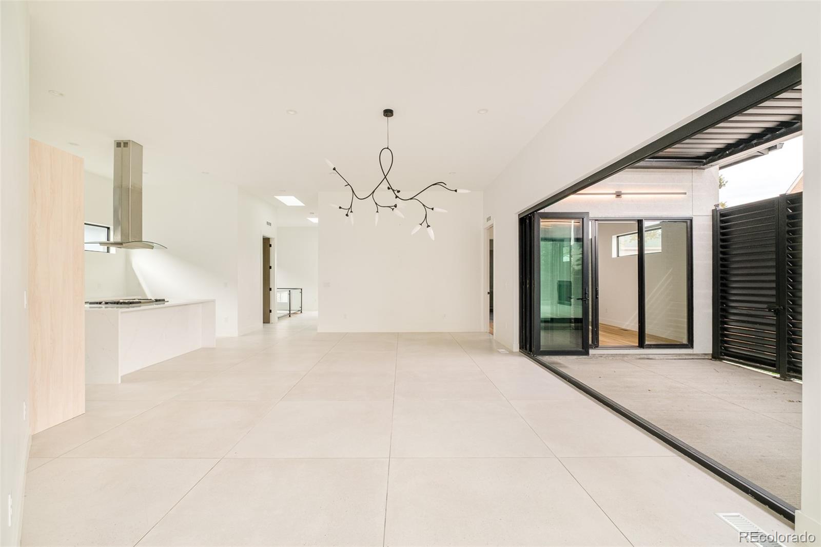 MLS Image #6 for 4755  elm court,denver, Colorado