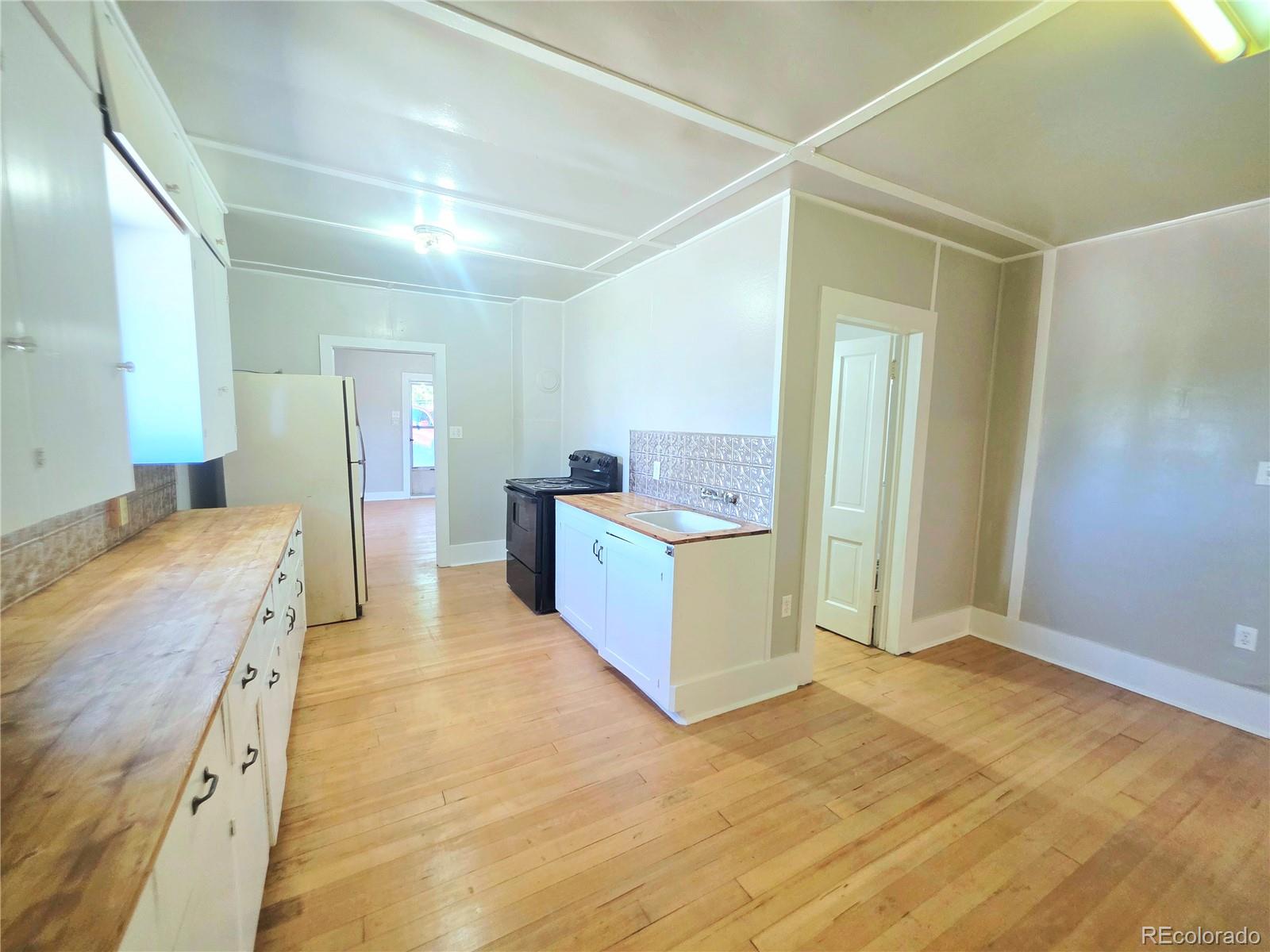 MLS Image #4 for 331  lincoln avenue,moffat, Colorado