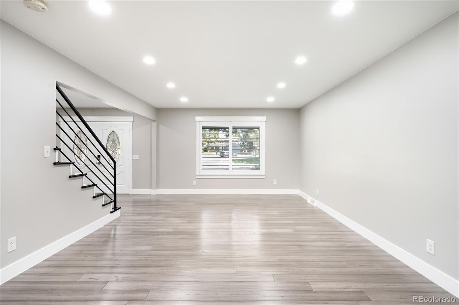 MLS Image #10 for 4015 s olive street,denver, Colorado
