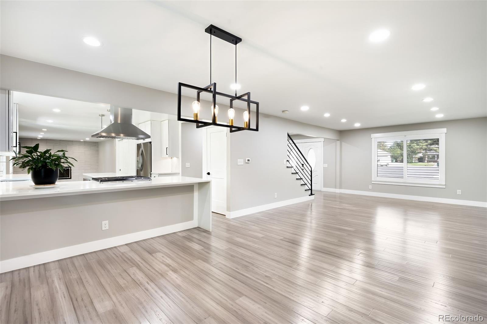 MLS Image #12 for 4015 s olive street,denver, Colorado
