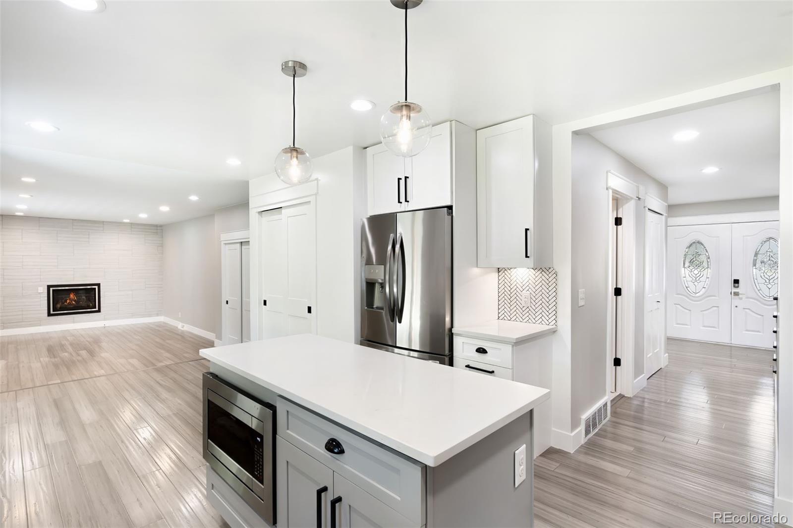 MLS Image #15 for 4015 s olive street,denver, Colorado