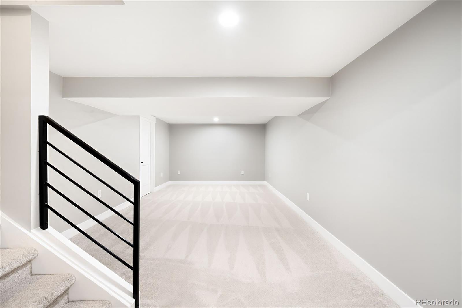 MLS Image #36 for 4015 s olive street,denver, Colorado