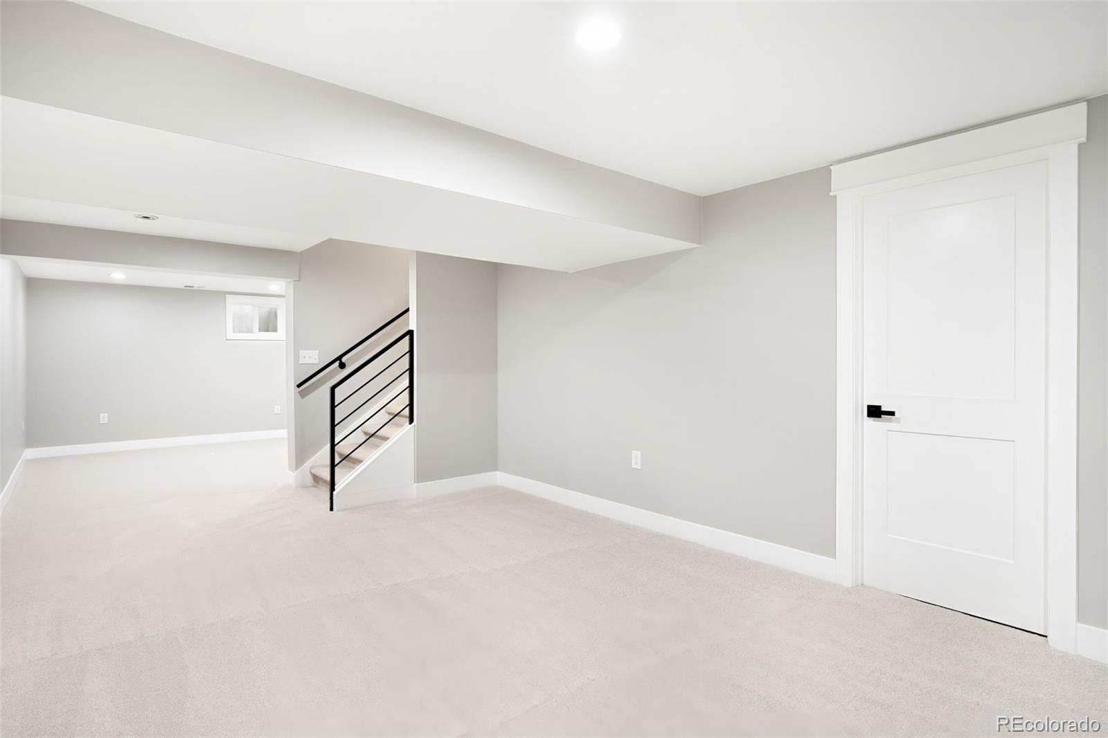 MLS Image #37 for 4015 s olive street,denver, Colorado