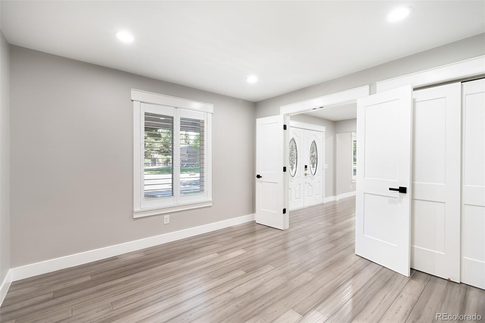 MLS Image #7 for 4015 s olive street,denver, Colorado