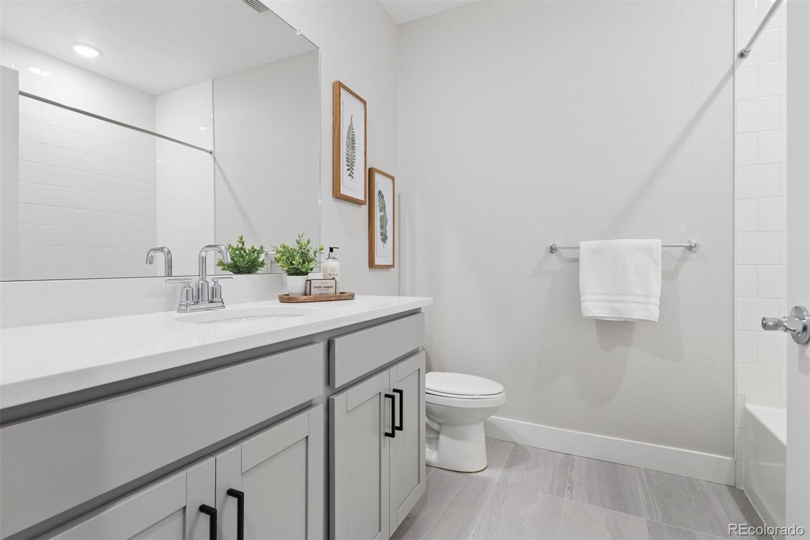 MLS Image #25 for 8735 s quemoy street,aurora, Colorado