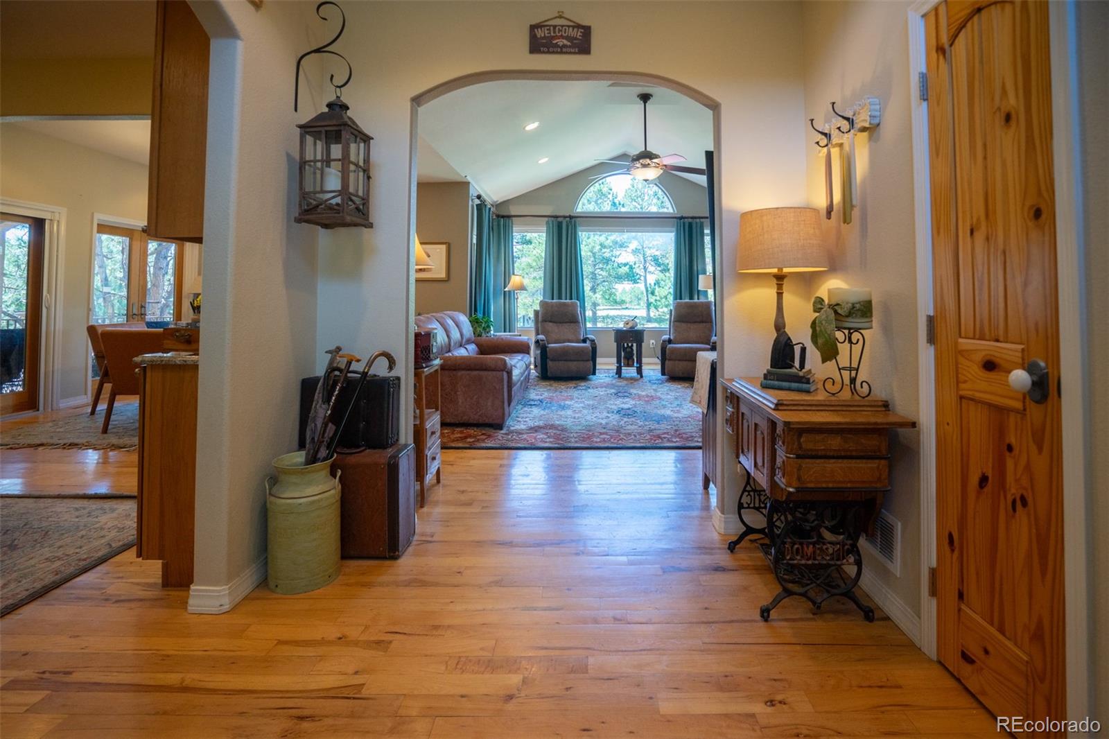 MLS Image #3 for 11148  shaugnessy road,black forest, Colorado
