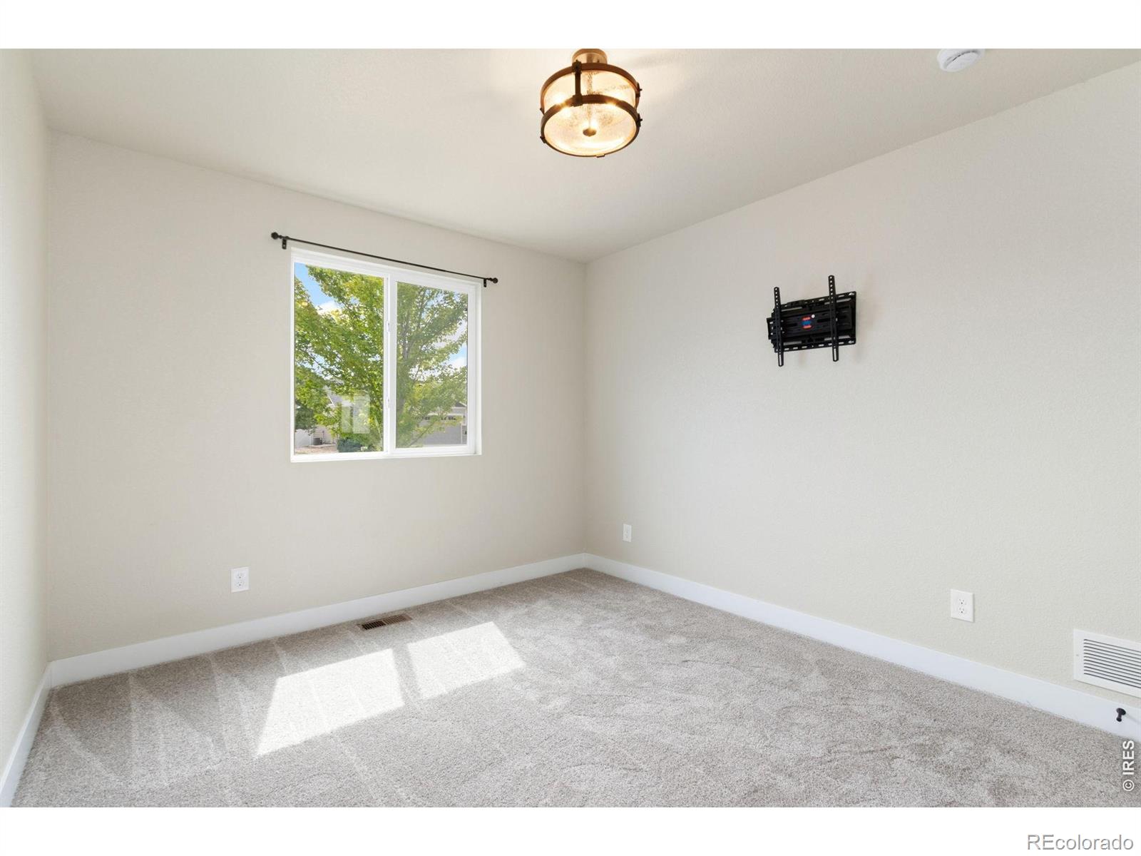 MLS Image #33 for 3710  mount flora street,wellington, Colorado
