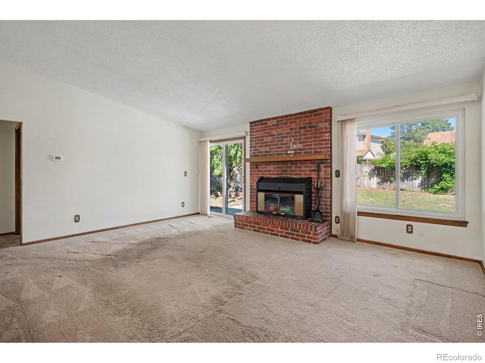 MLS Image #2 for 15047 e greenwood place,aurora, Colorado