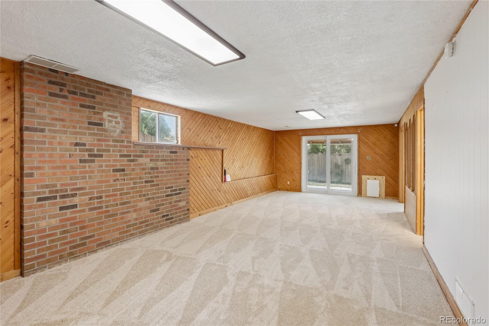 MLS Image #16 for 215 e 17th avenue,longmont, Colorado