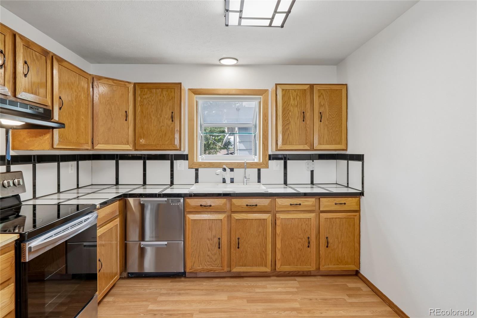 MLS Image #9 for 215 e 17th avenue,longmont, Colorado