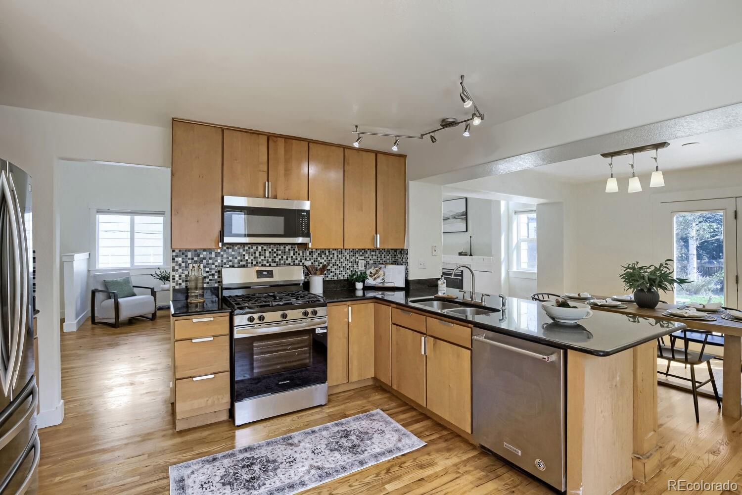 MLS Image #7 for 3451  larkspur drive,longmont, Colorado