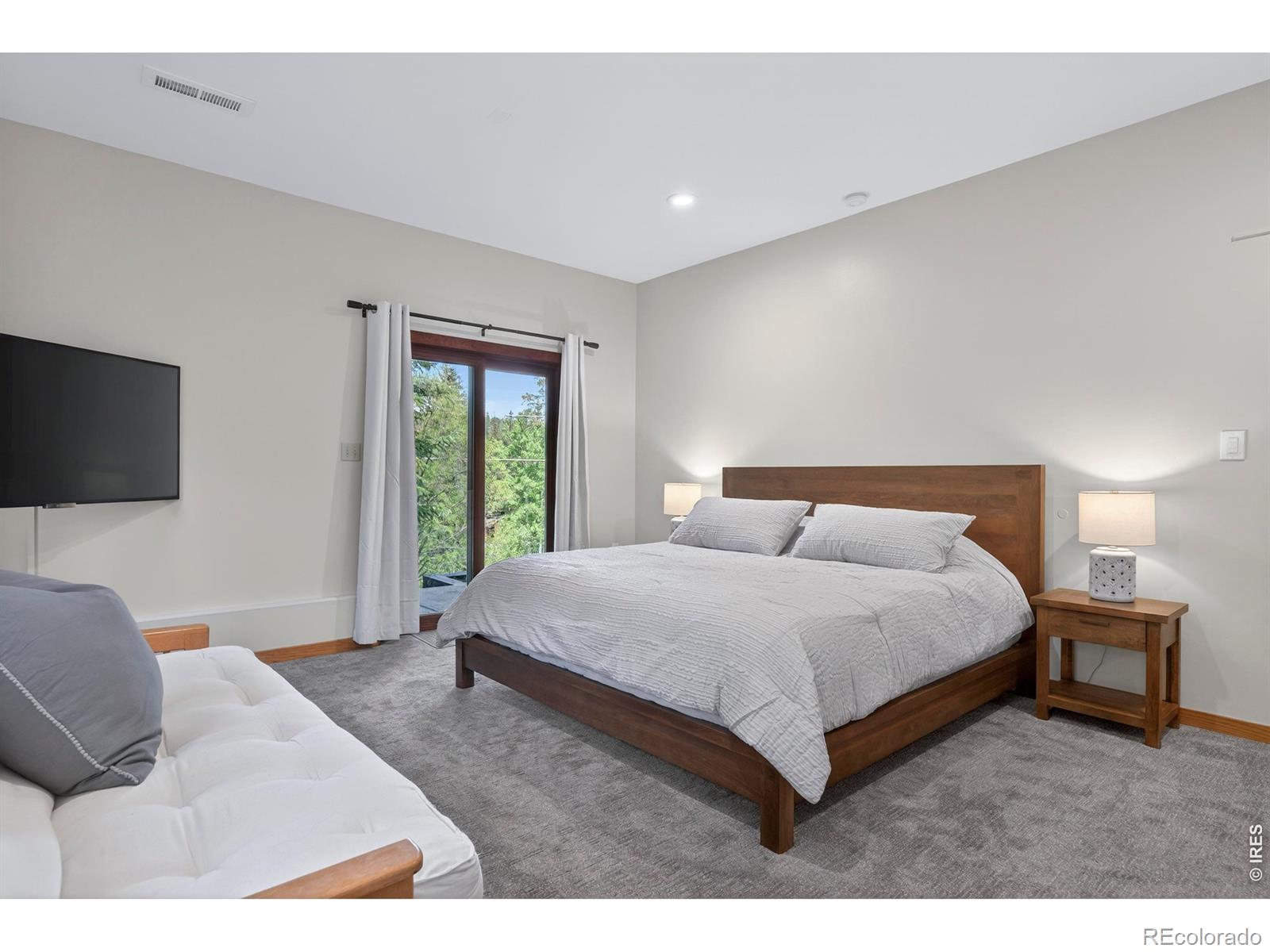MLS Image #19 for 310  arapahoe road,winter park, Colorado