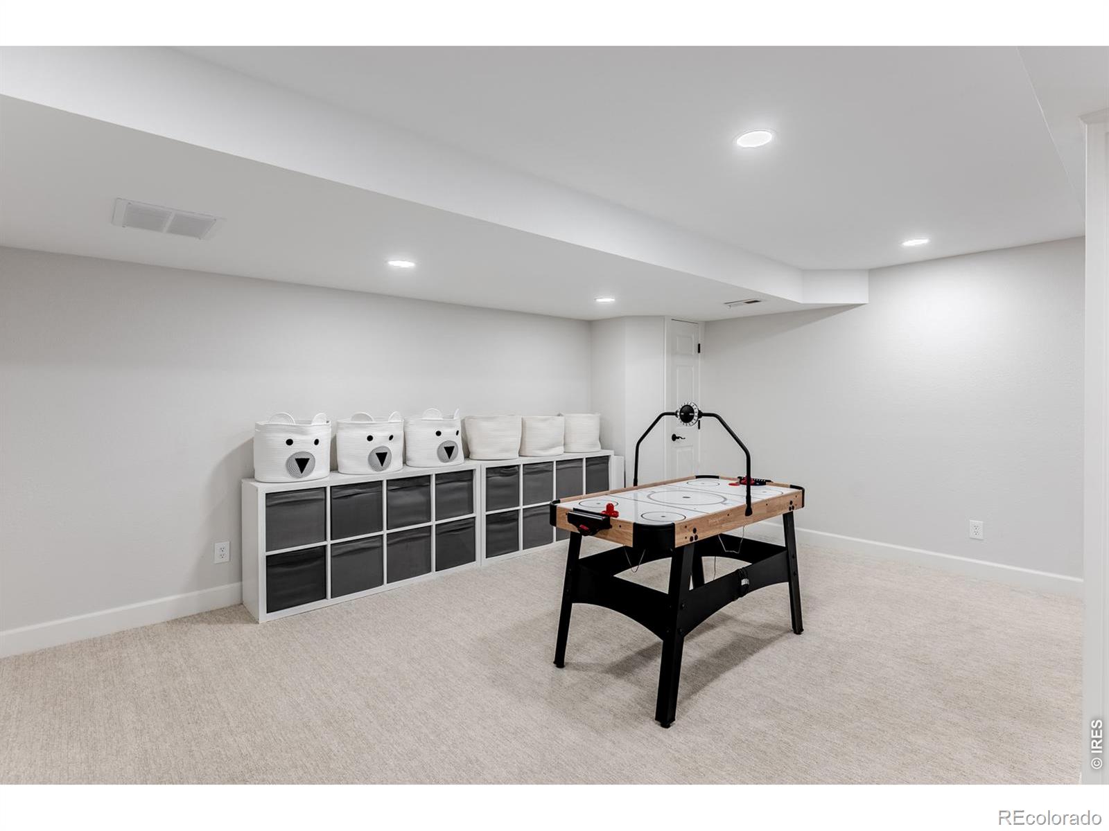 MLS Image #37 for 8657  devinney street,arvada, Colorado