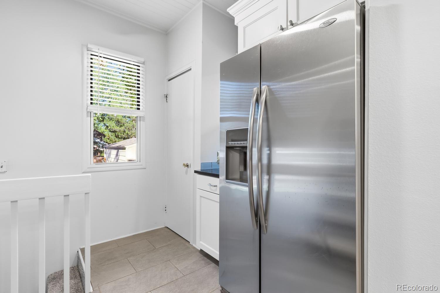 MLS Image #12 for 1853 s emerson street,denver, Colorado