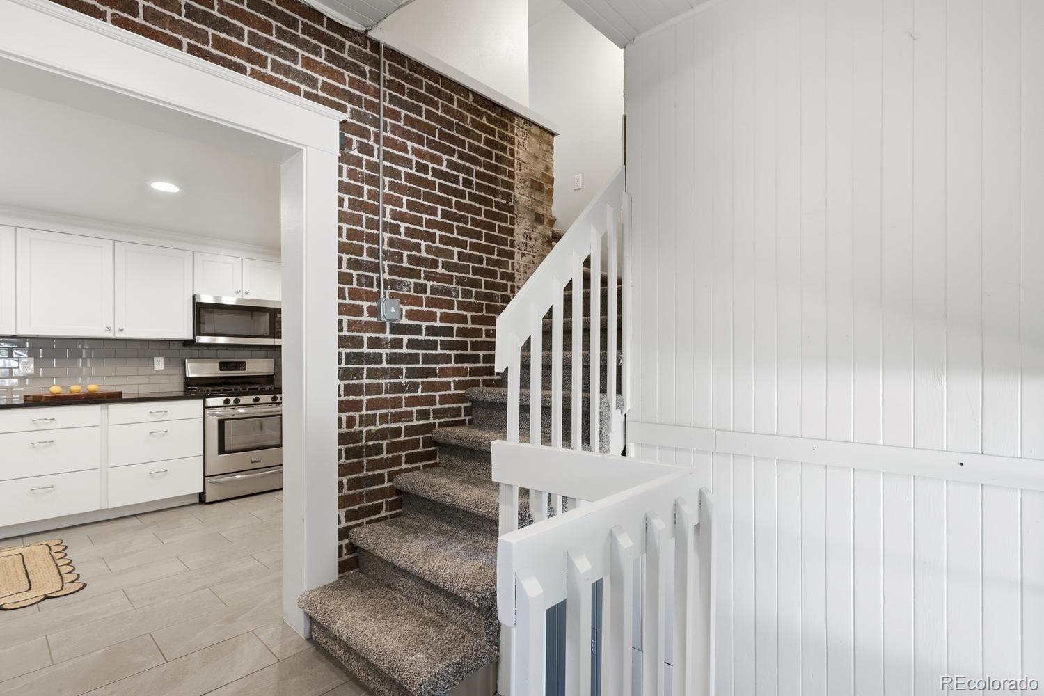 MLS Image #17 for 1853 s emerson street,denver, Colorado
