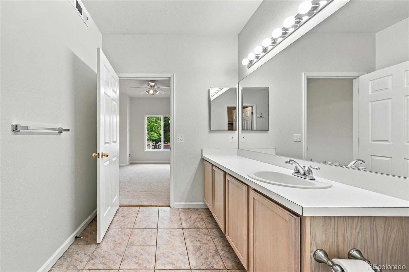MLS Image #31 for 8707 e florida avenue 910,denver, Colorado