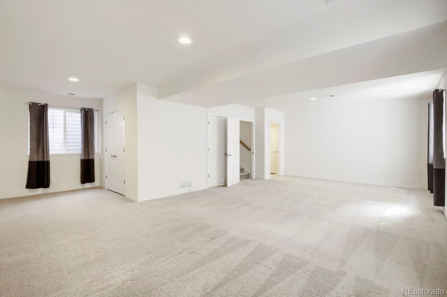 MLS Image #12 for 305  riverview court,longmont, Colorado