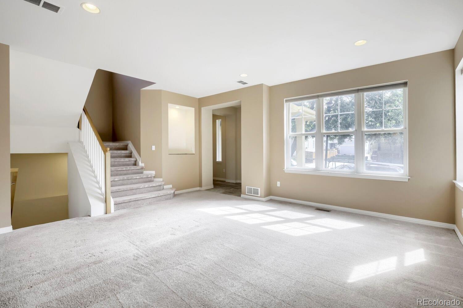 MLS Image #5 for 305  riverview court,longmont, Colorado