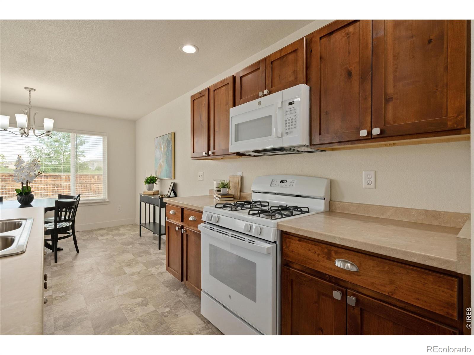 MLS Image #12 for 819  forest canyon road,severance, Colorado