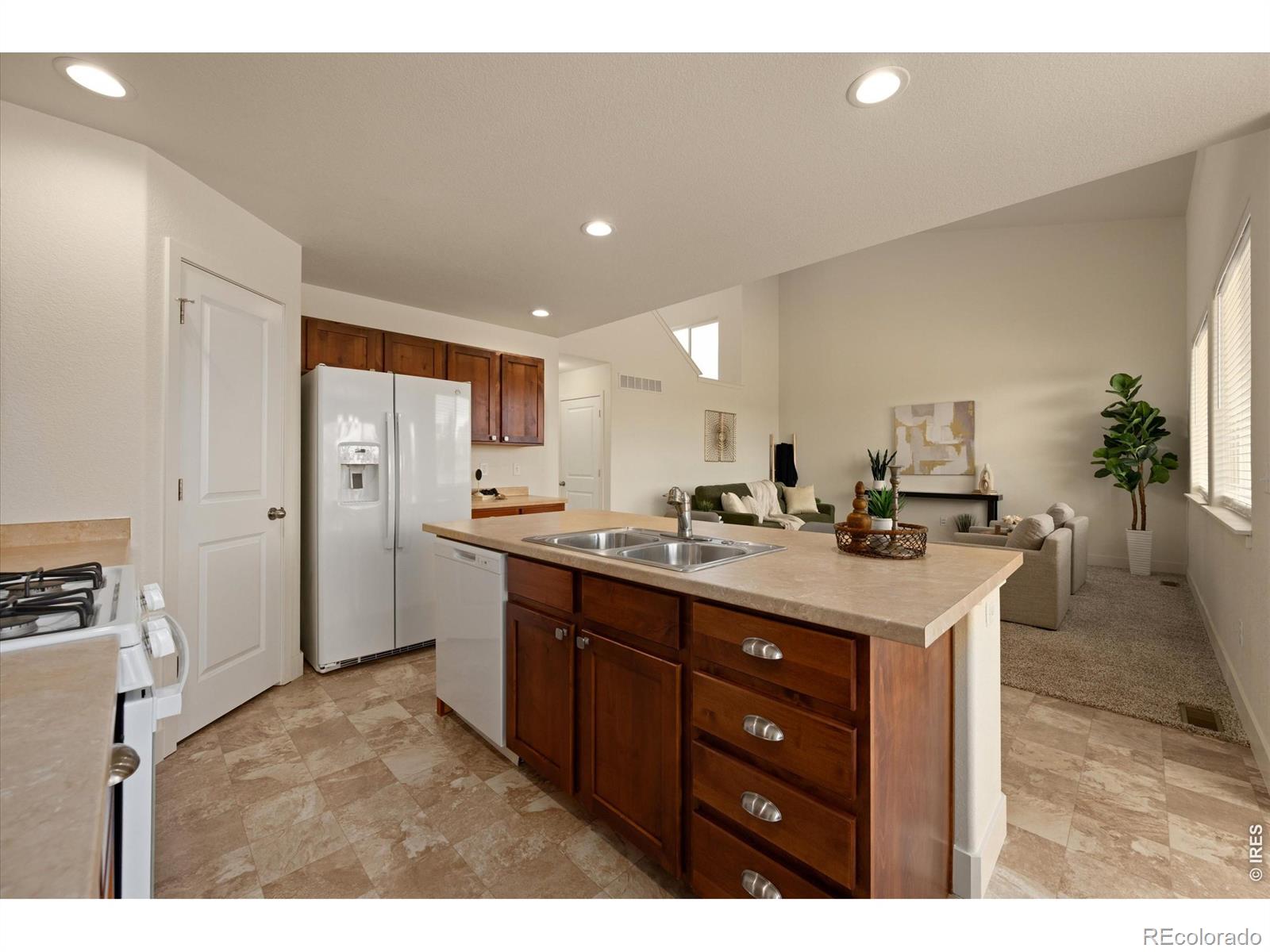 MLS Image #9 for 819  forest canyon road,severance, Colorado