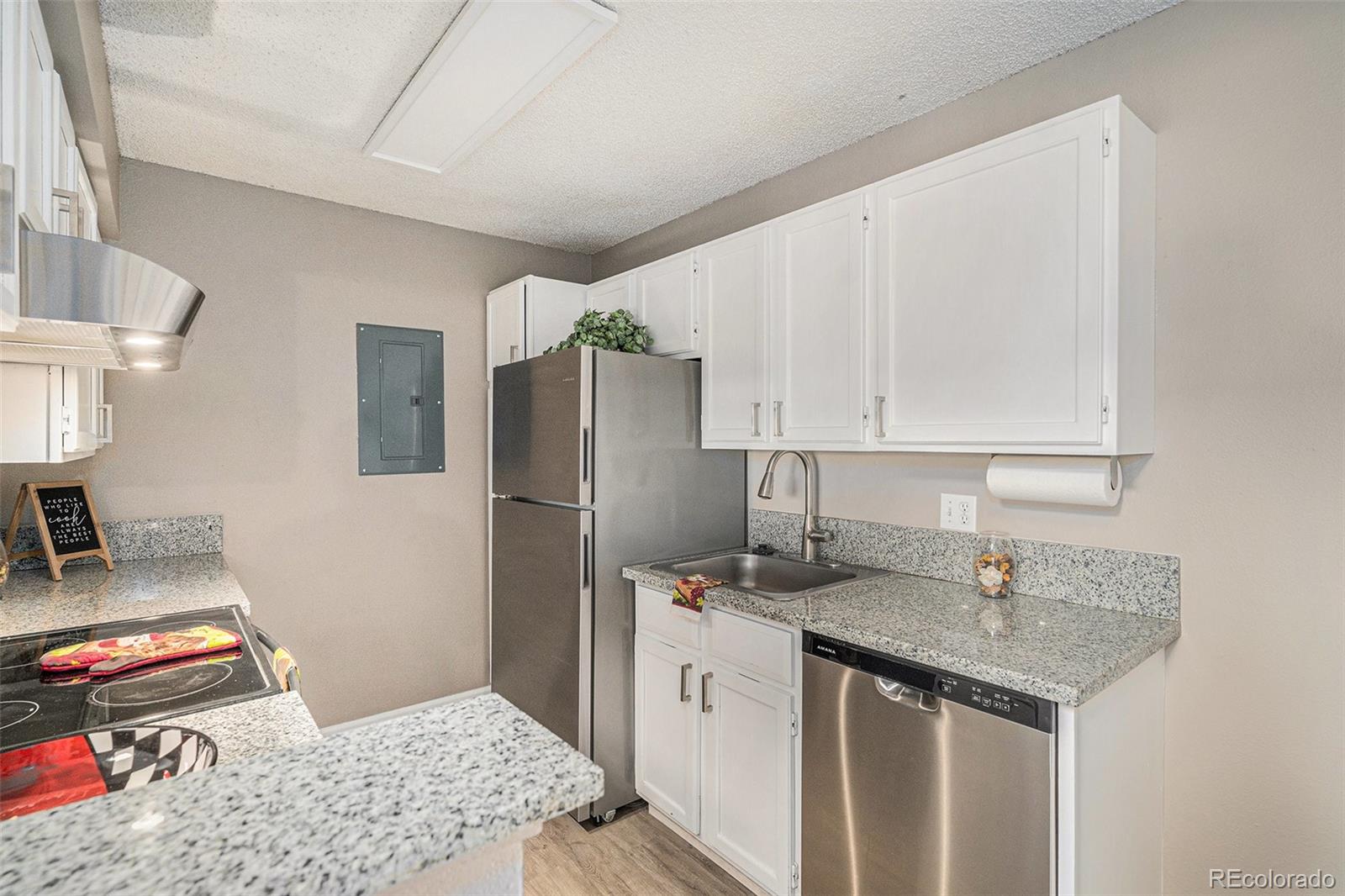 MLS Image #5 for 10150 e virginia avenue 10-302,denver, Colorado